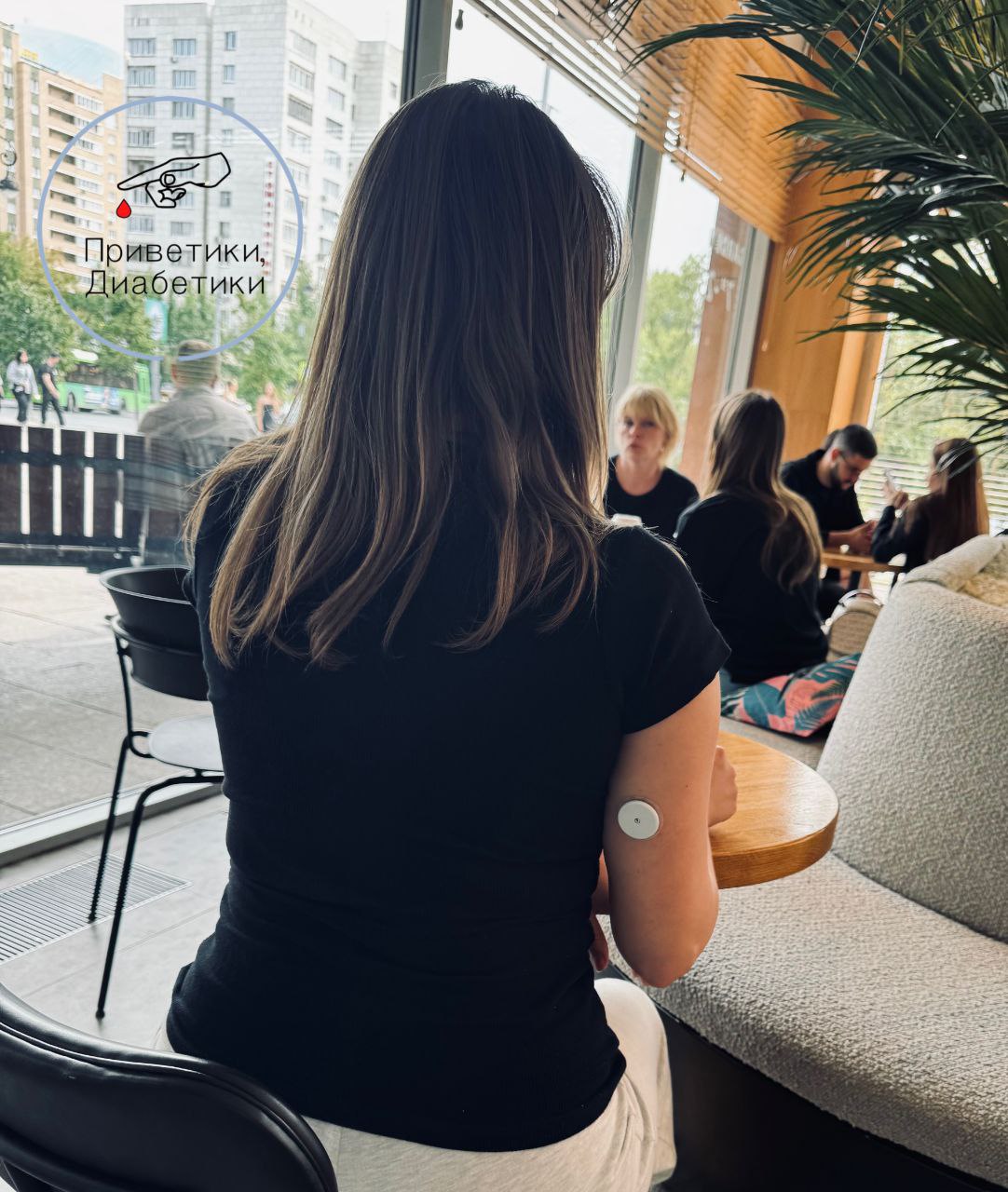 Почему важно носить мониторинг глюкозы именно на задней стороне руки